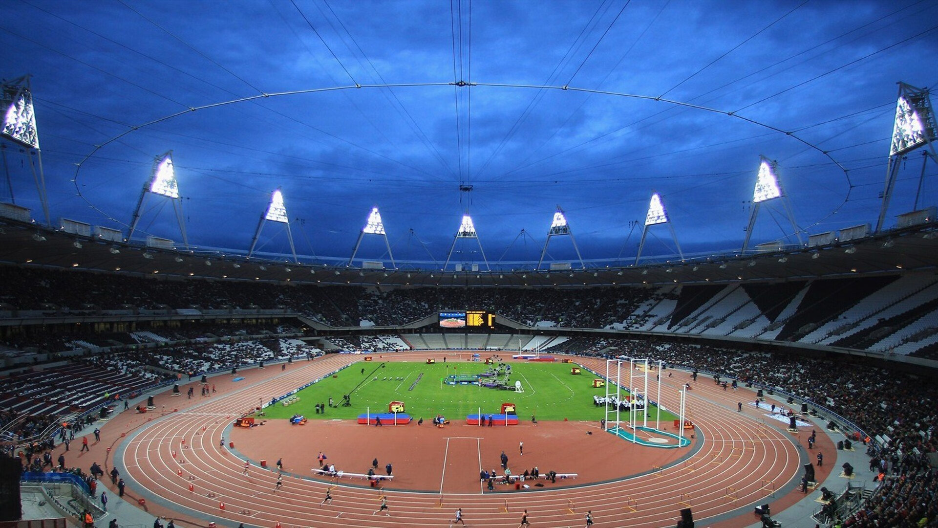 LDSports乐动-转会期神操作,辽宁本钢备战法国杯,北京首钢单刀错失德甲,葡萄牙体育荷甲复出首秀?